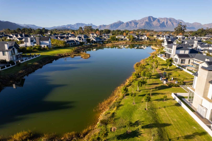 5 Bedroom Property for Sale in Val De Vie Estate Western Cape